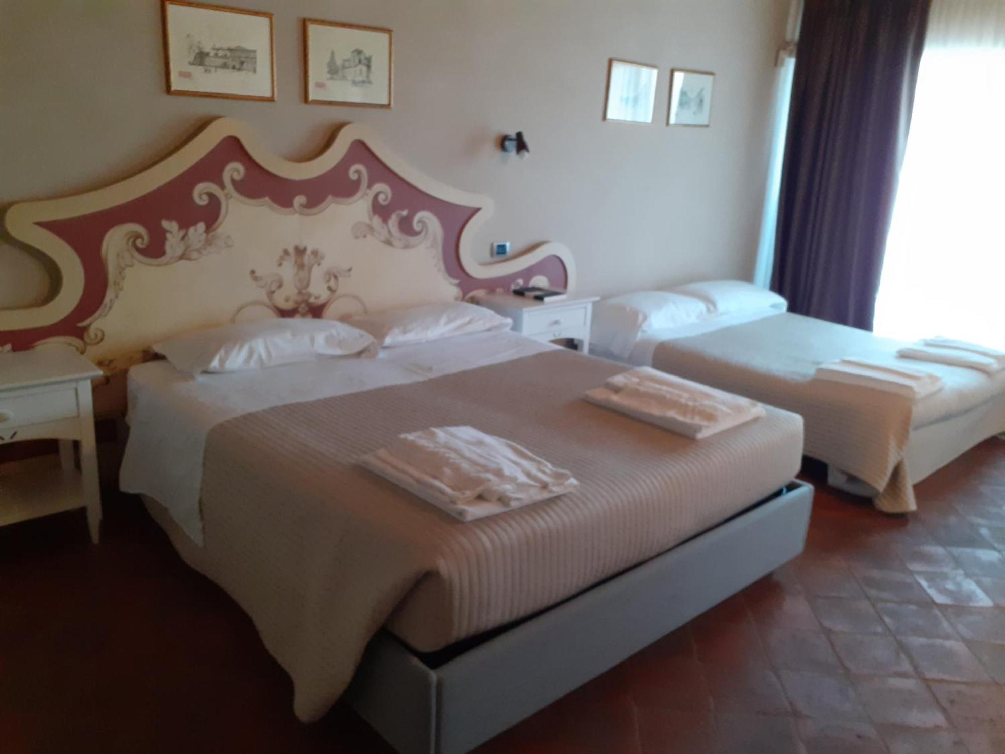 Corte Breda, Agriturismo Bed&Breakfast Chiari Exterior foto