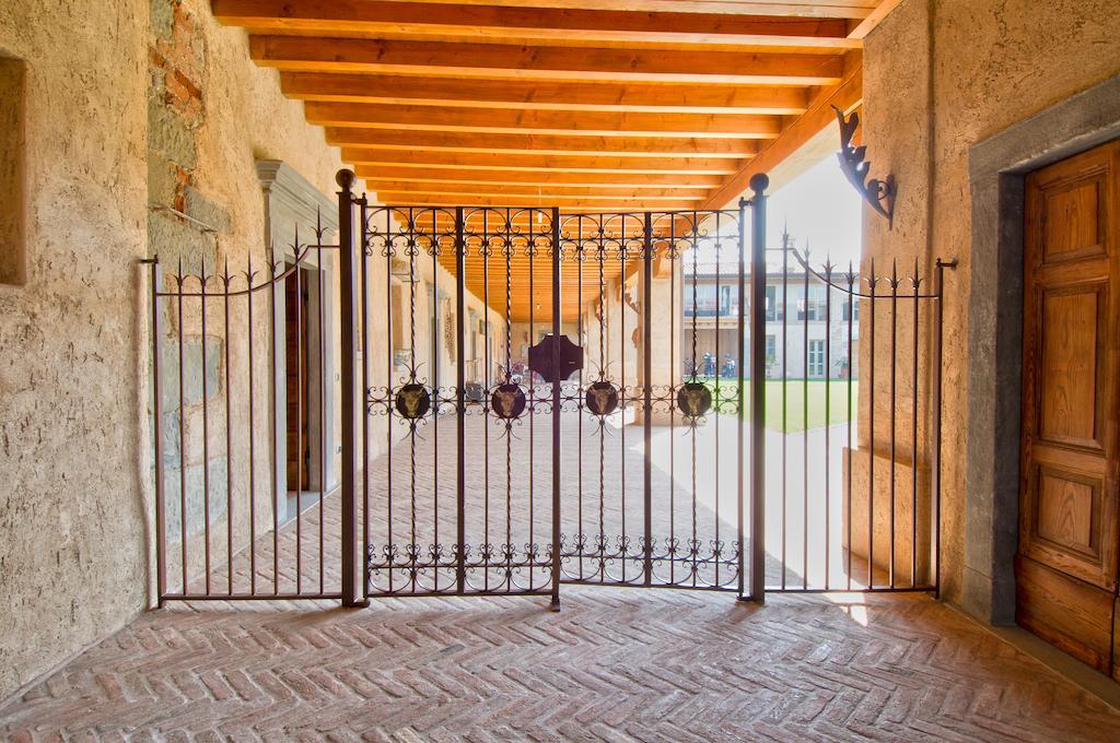 Corte Breda, Agriturismo Bed&Breakfast Chiari Exterior foto