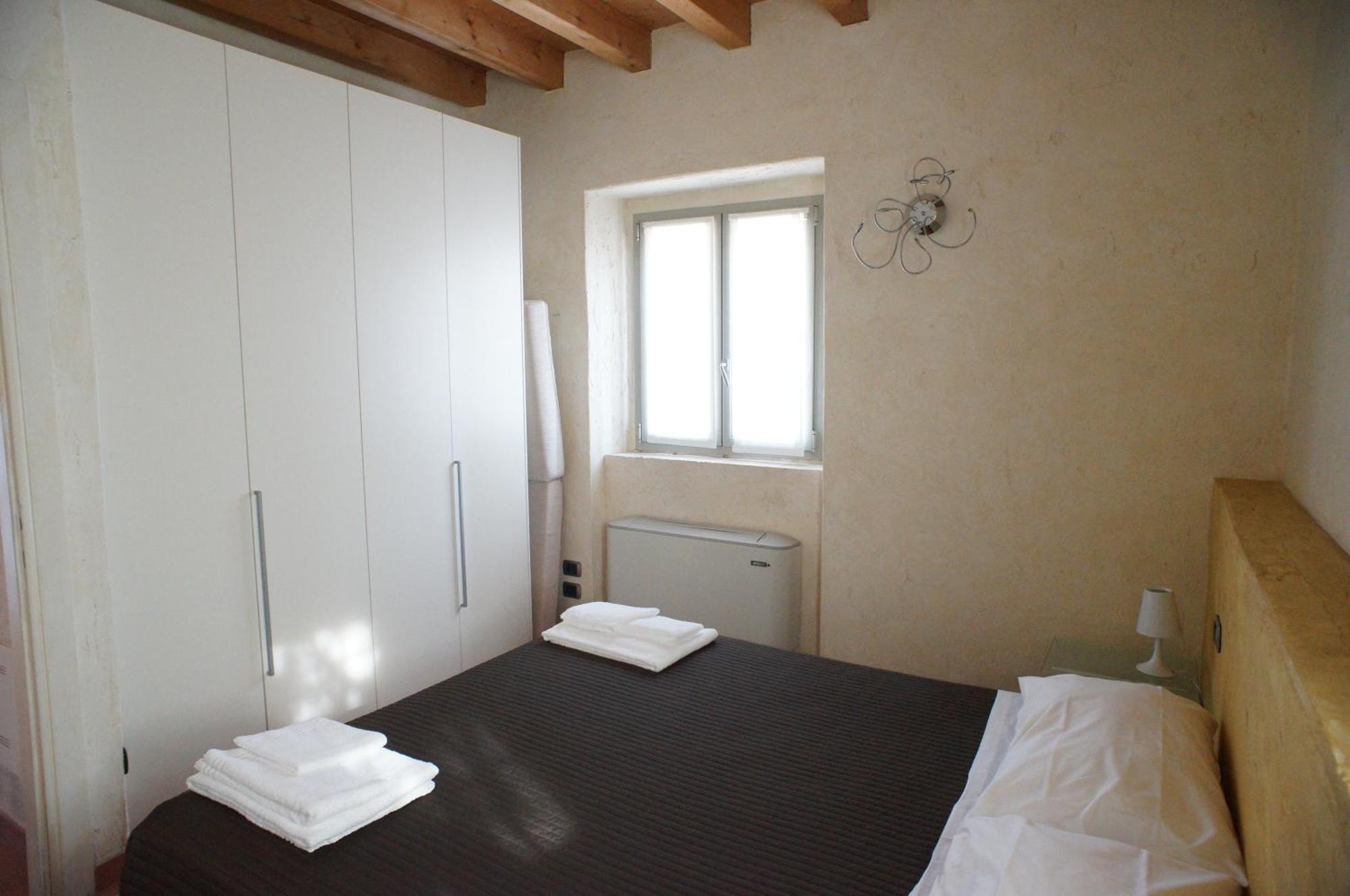 Corte Breda, Agriturismo Bed&Breakfast Chiari Exterior foto