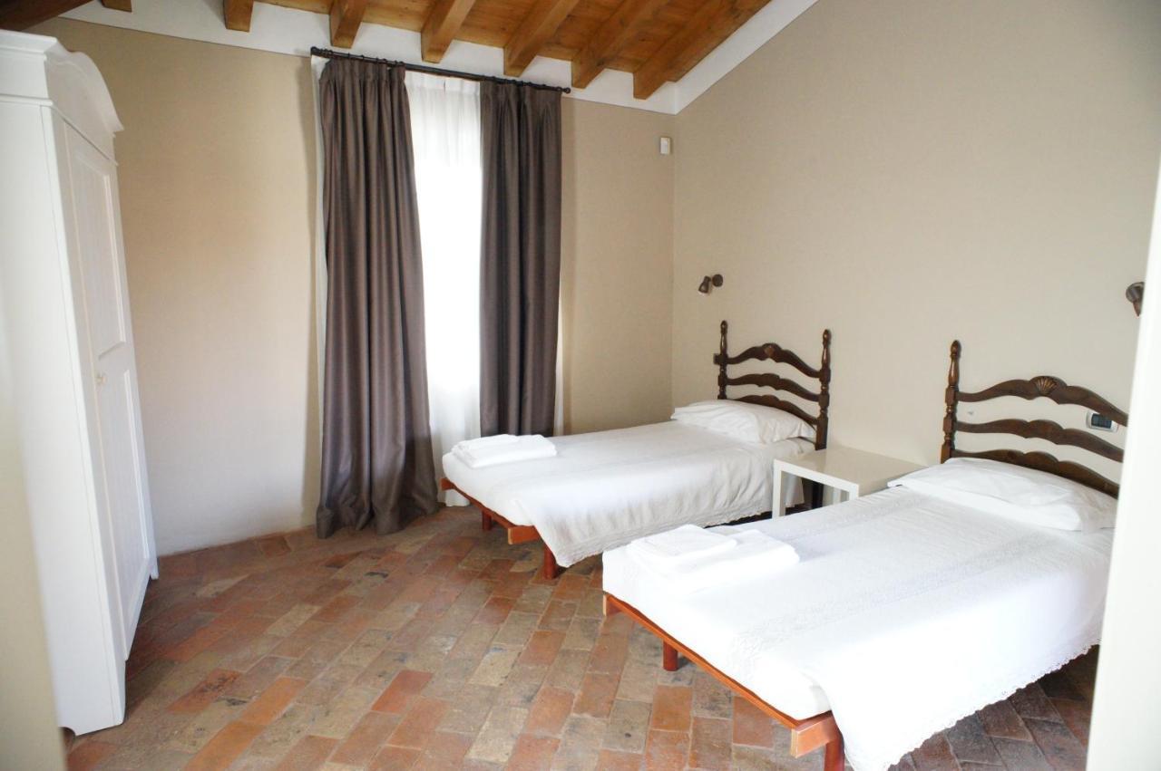 Corte Breda, Agriturismo Bed&Breakfast Chiari Exterior foto